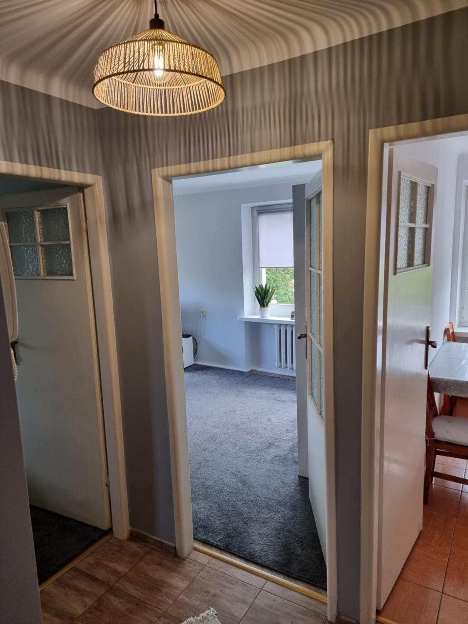 Apartament Dwupokojowy Z Balkonem 斯维诺乌伊希切 外观 照片