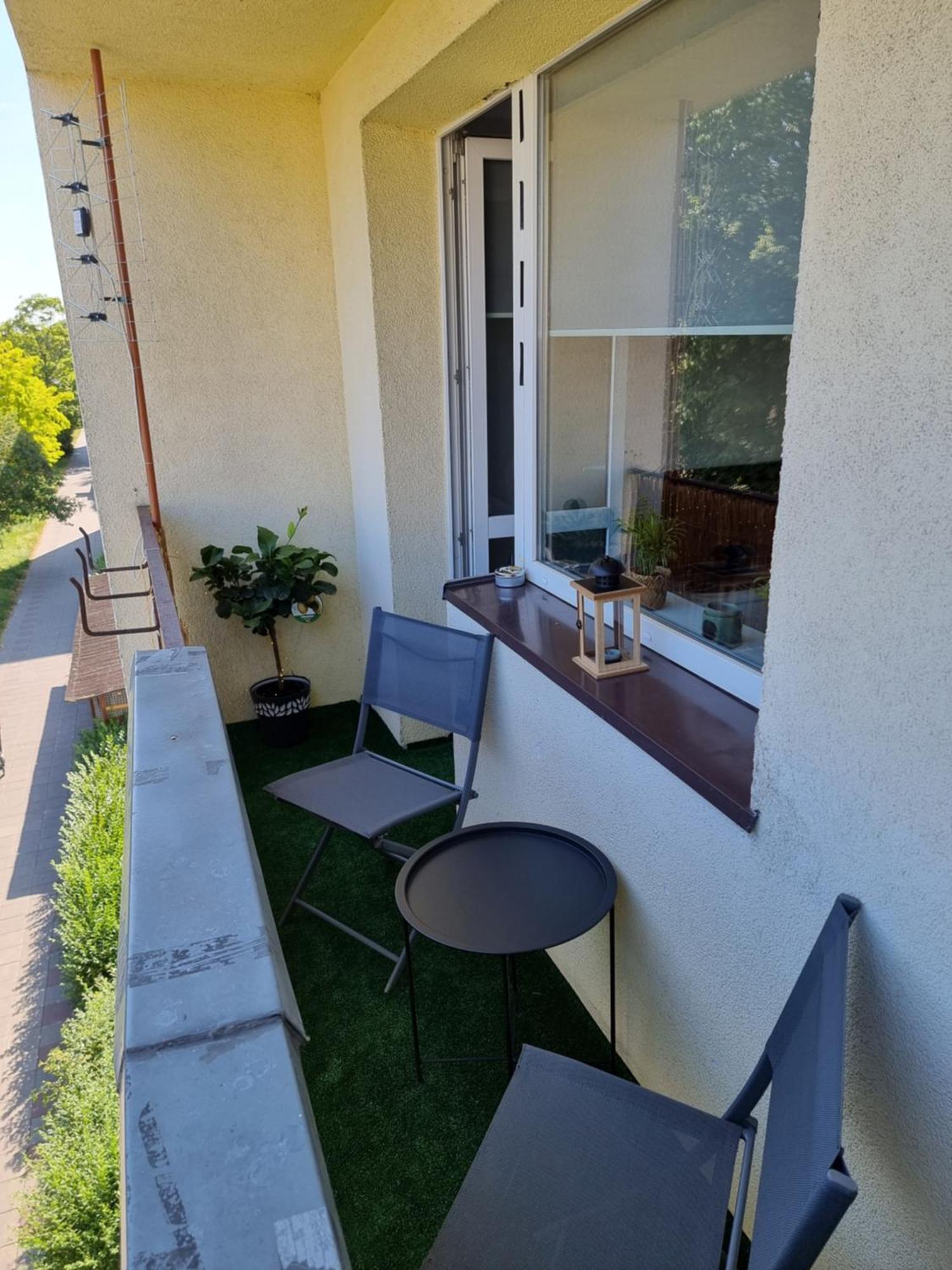 Apartament Dwupokojowy Z Balkonem 斯维诺乌伊希切 外观 照片